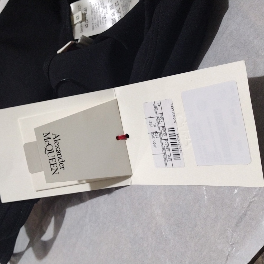 Alexander McQueen Bodysuit - Picture 7 of 16